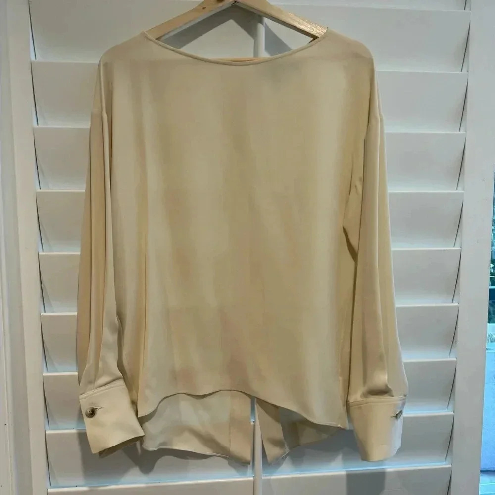 THEORY EUC Jarthstin Classic Georgette Long Sleeve Silk Blouse Top S - Picture 5 of 8